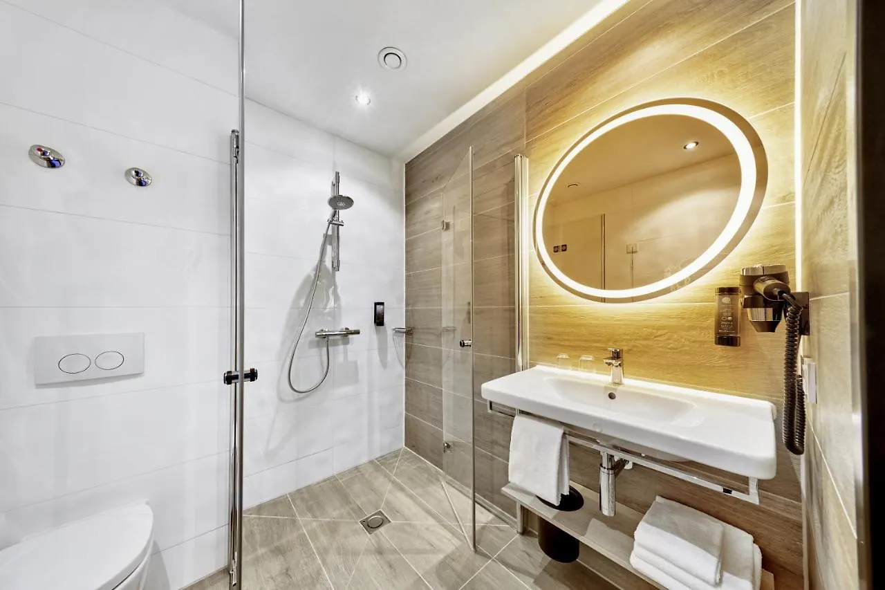 H2 Hotel Düsseldorf Seestern 3*,  Deutschland